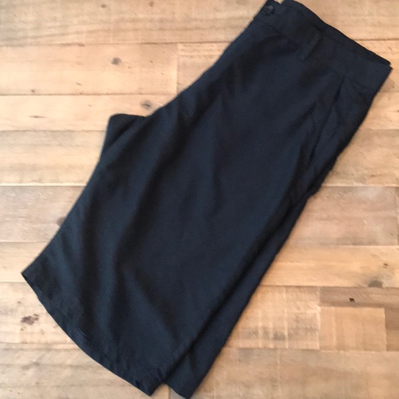 🔴3/$20 DC MENS SHORTS SIZE 32 - Picture 3 of 5